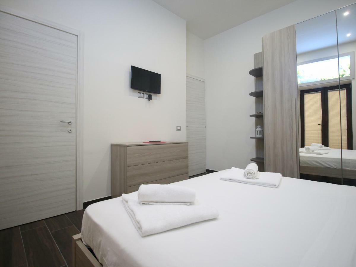 B&B Pisadog Nápoles Exterior foto